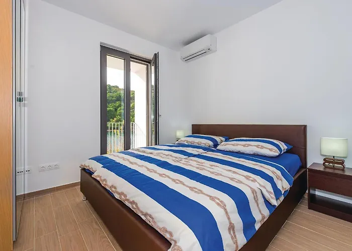 Feriehus Five-bedroom In