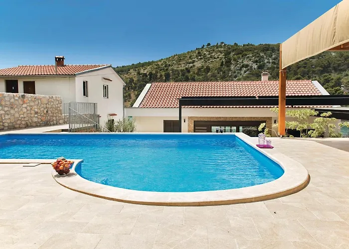 Five-bedroom In Zaton (Sibenik-Knin)