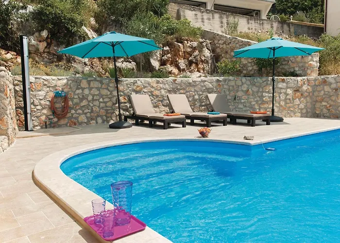 Five-bedroom In Feriehus *