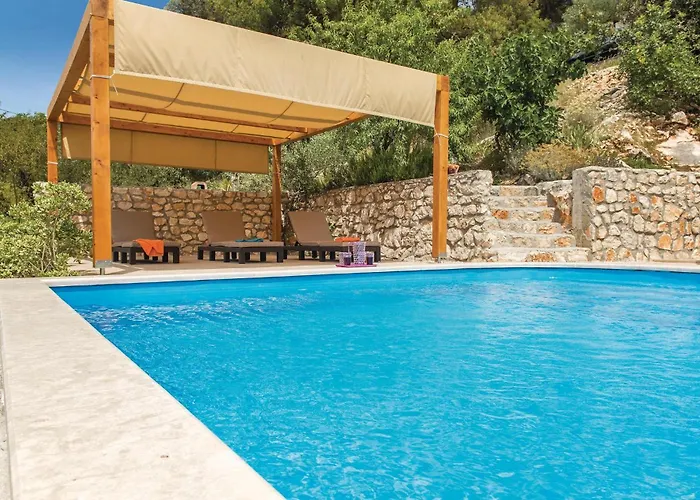 Five-bedroom In Zaton (Sibenik-Knin)